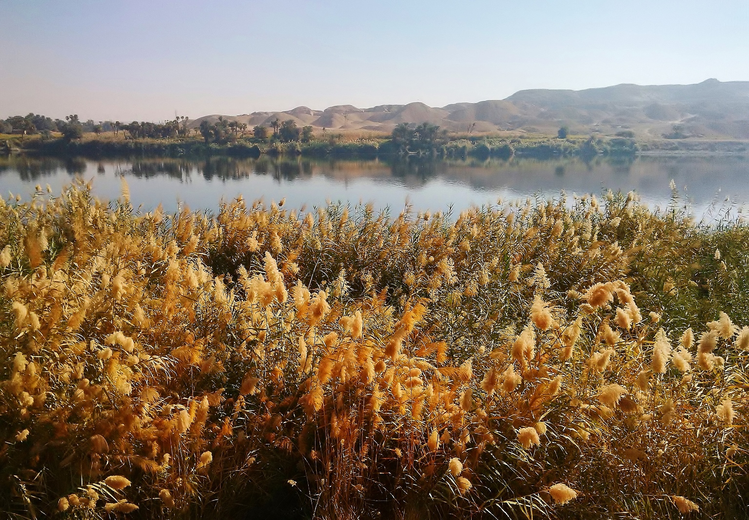 Jebel el-Silsila river nile